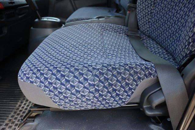 Chevrolet 3500 Hg Lcf Gas Base Rwd 2D Standard Cab - Thumbnail 18