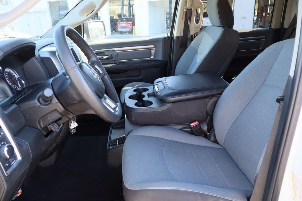 Ram 1500 Classic Slt 4Wd 4D Crew Cab - Thumbnail 20