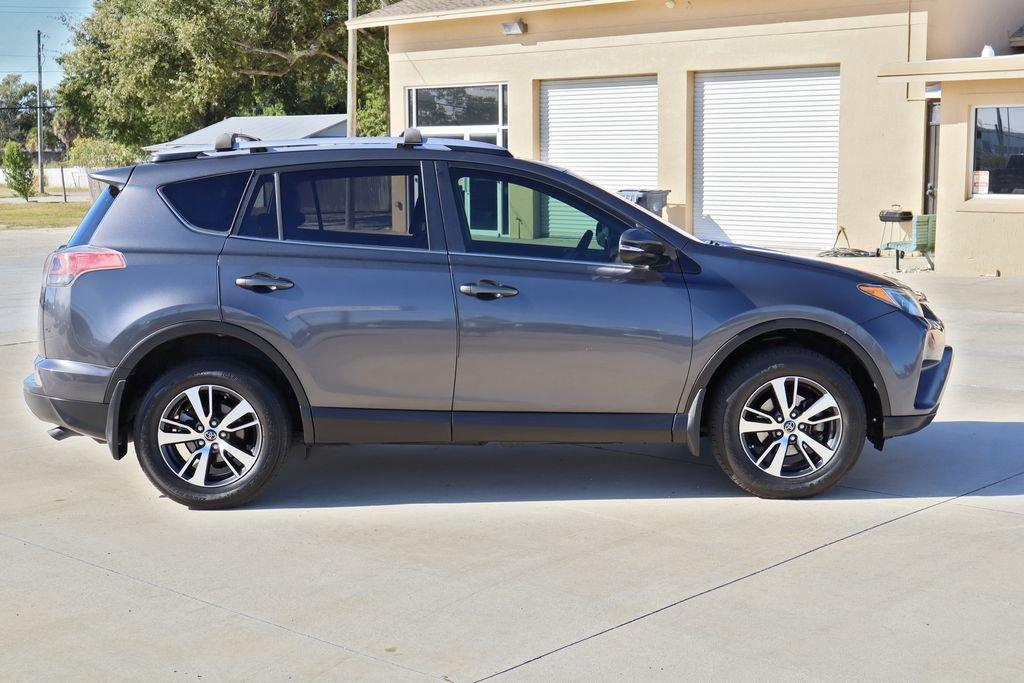 Toyota Rav4 Xle Fwd 4D Sport Utility - Thumbnail 10