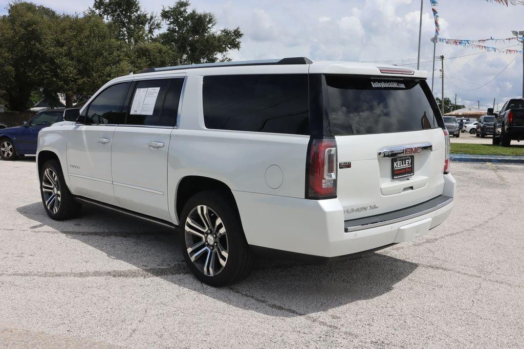 Gmc Yukon Xl Denali 4Wd 4D Sport Utility - Thumbnail 7