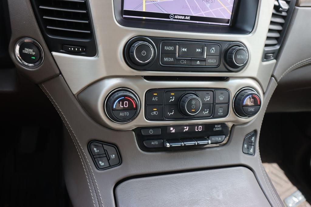 Gmc Yukon Xl Denali 4Wd 4D Sport Utility - Thumbnail 18