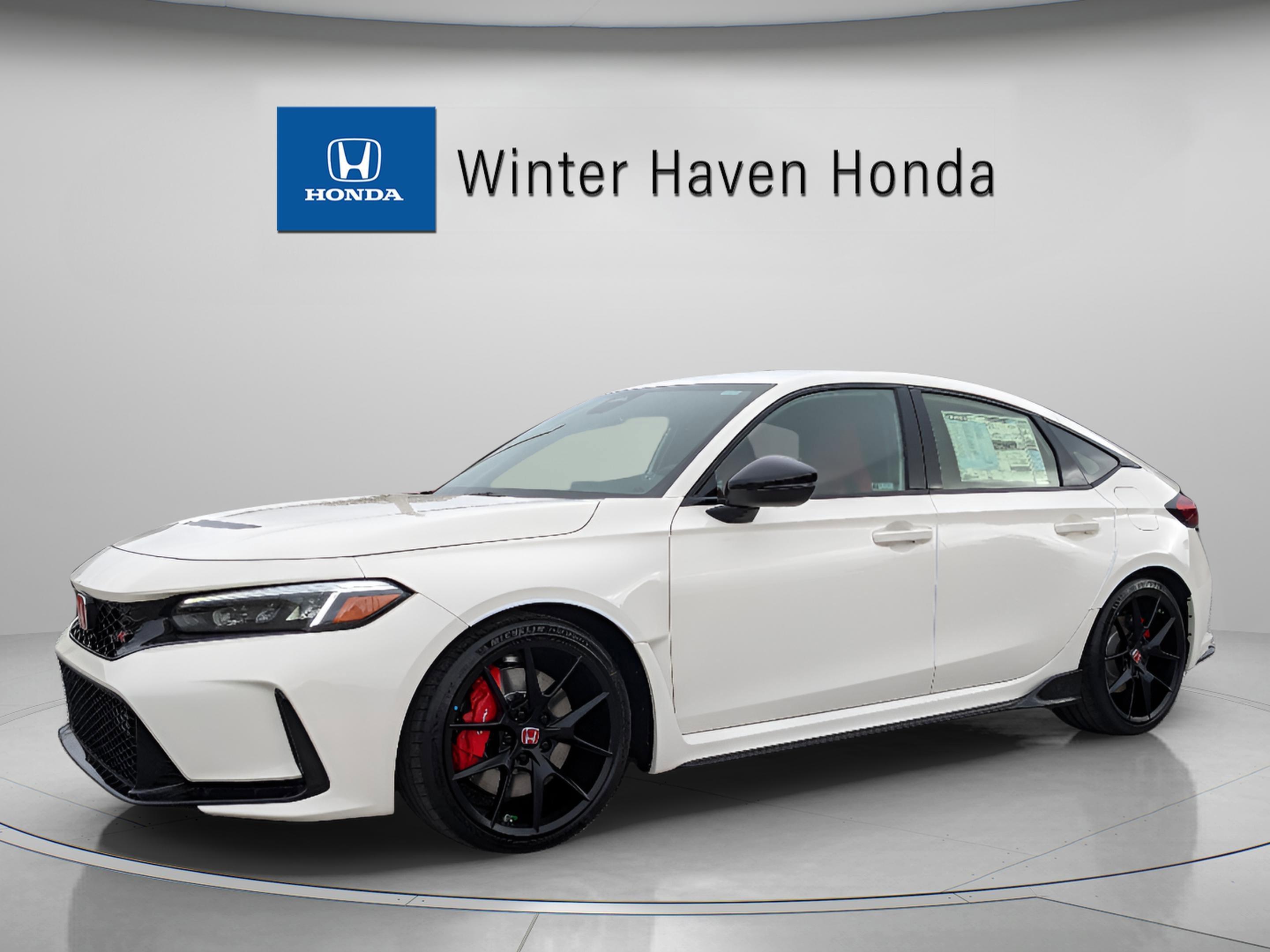 Honda Civic Type R - Thumbnail 3