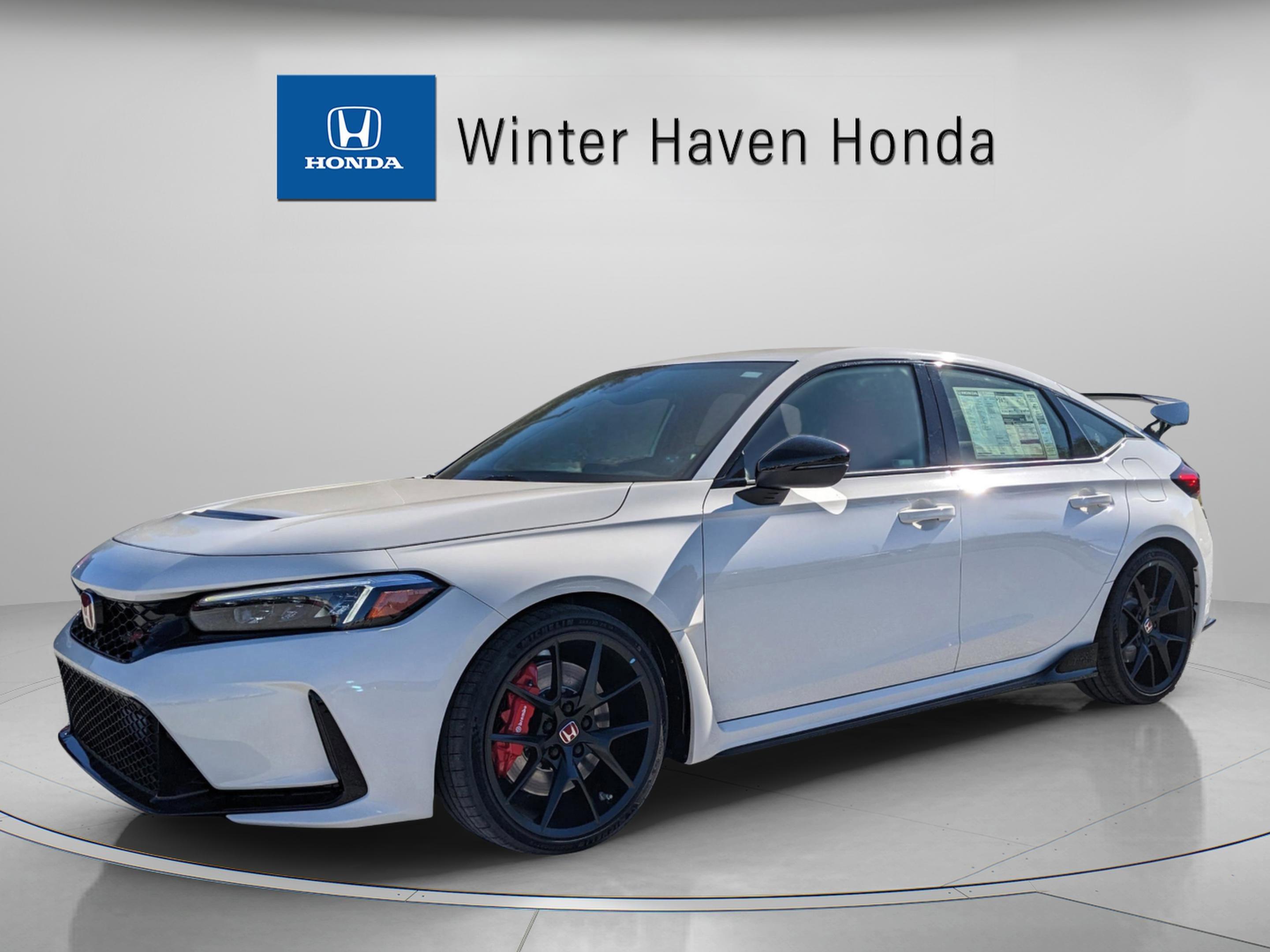 Honda Civic Type R - Thumbnail 3