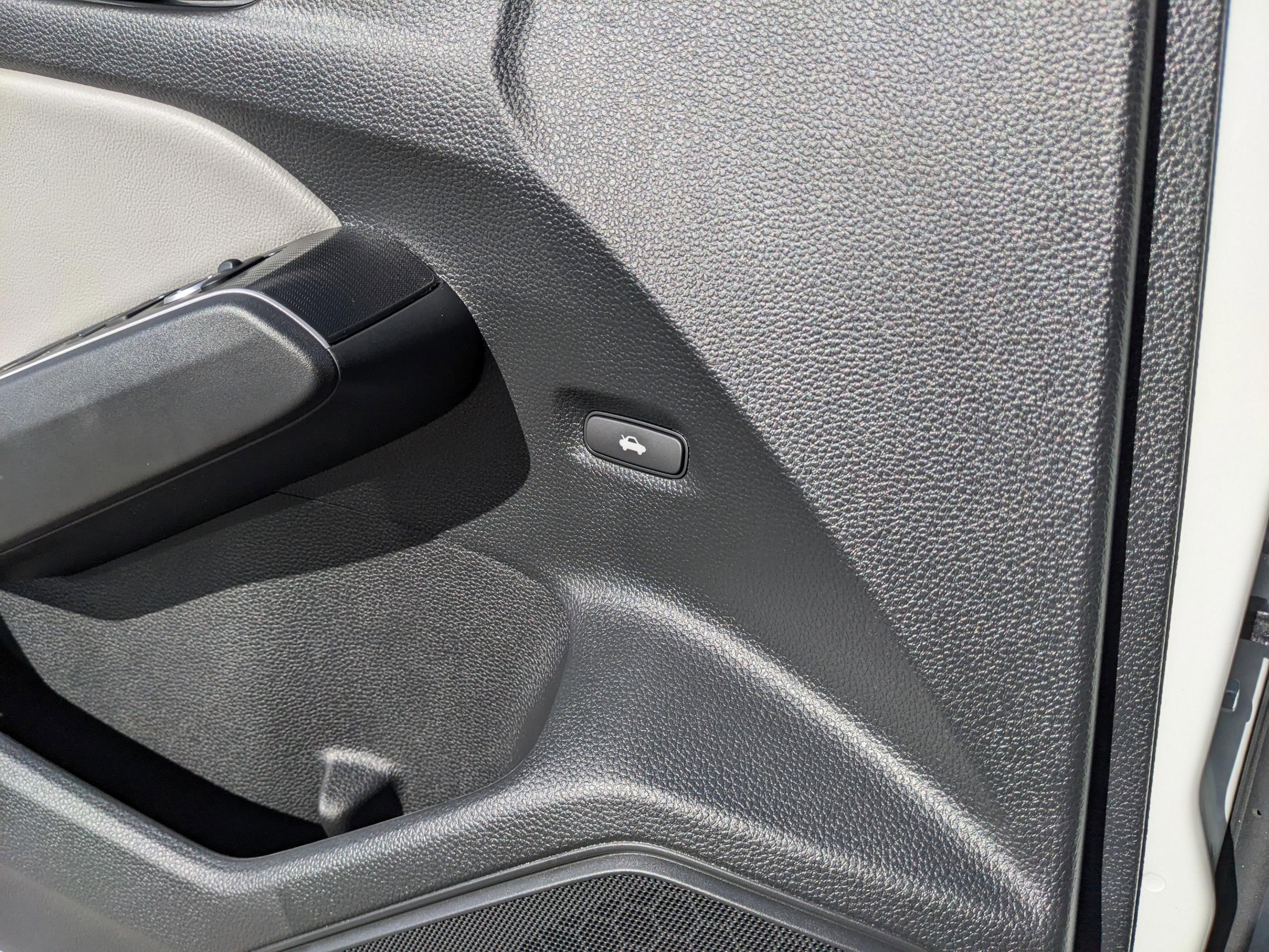 Honda Civic Sedan Hybrid Sport Touring - Thumbnail 17