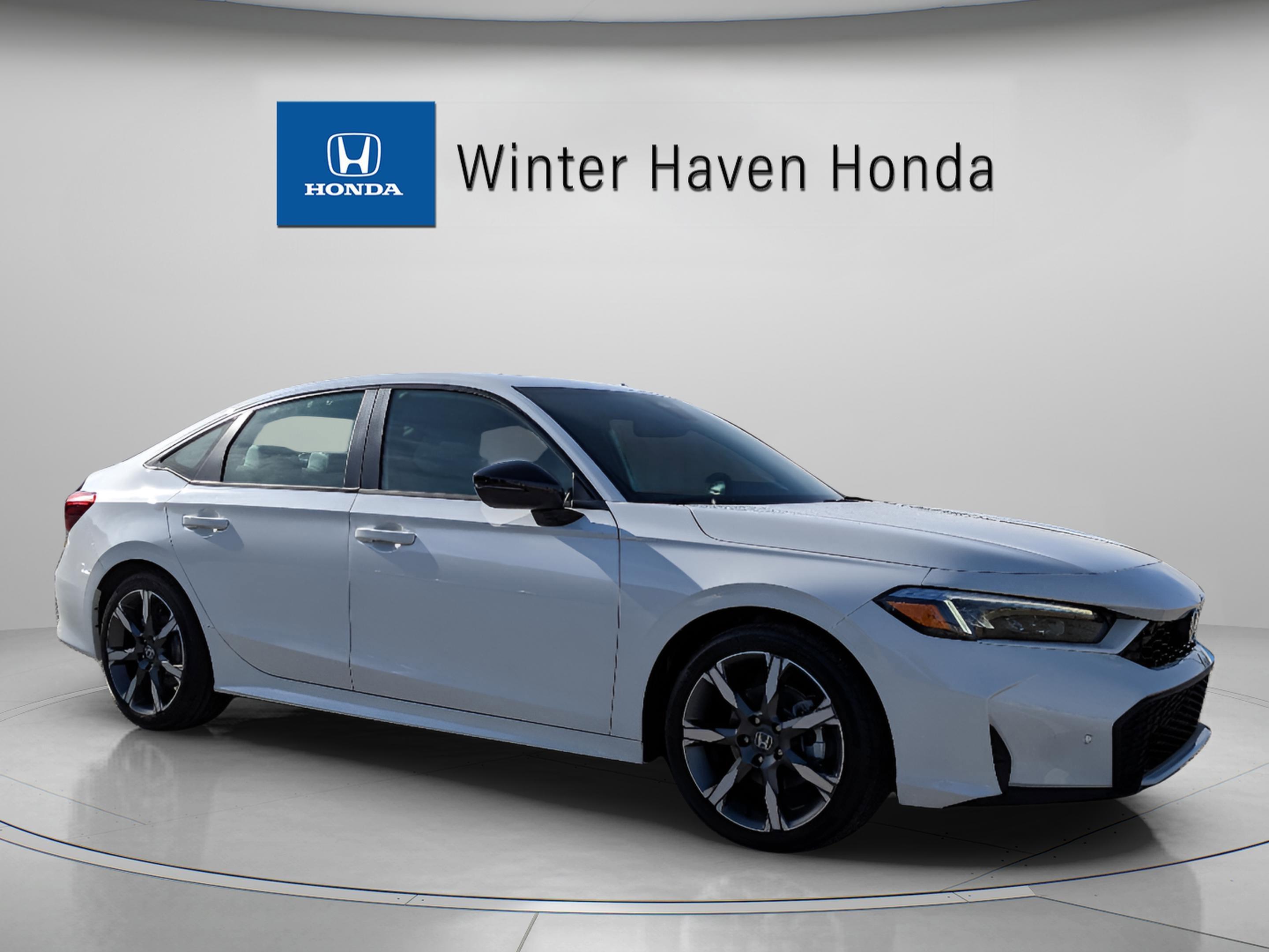 Honda Civic Sedan Hybrid Sport Touring - Thumbnail 2