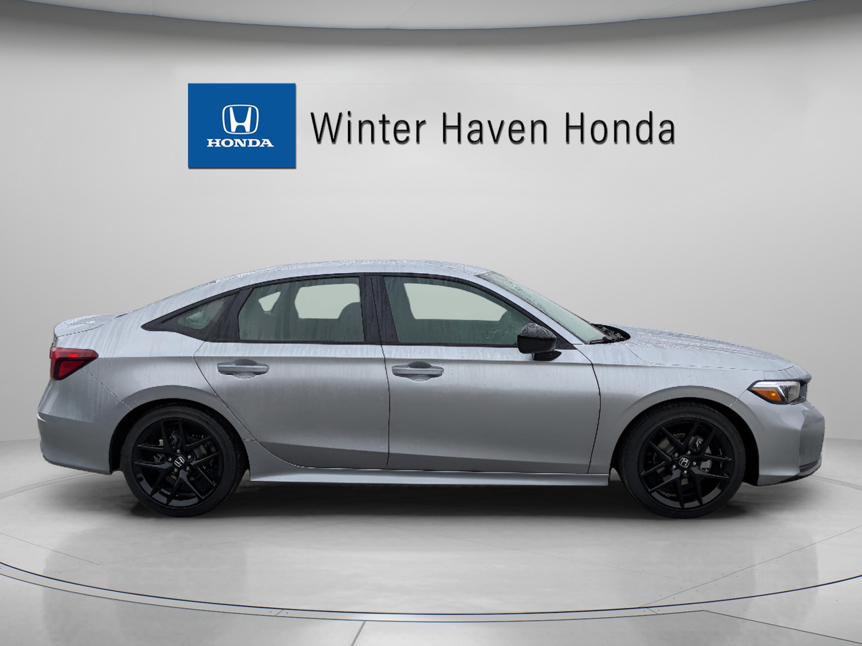 Honda Civic Sedan Sport - Thumbnail 8