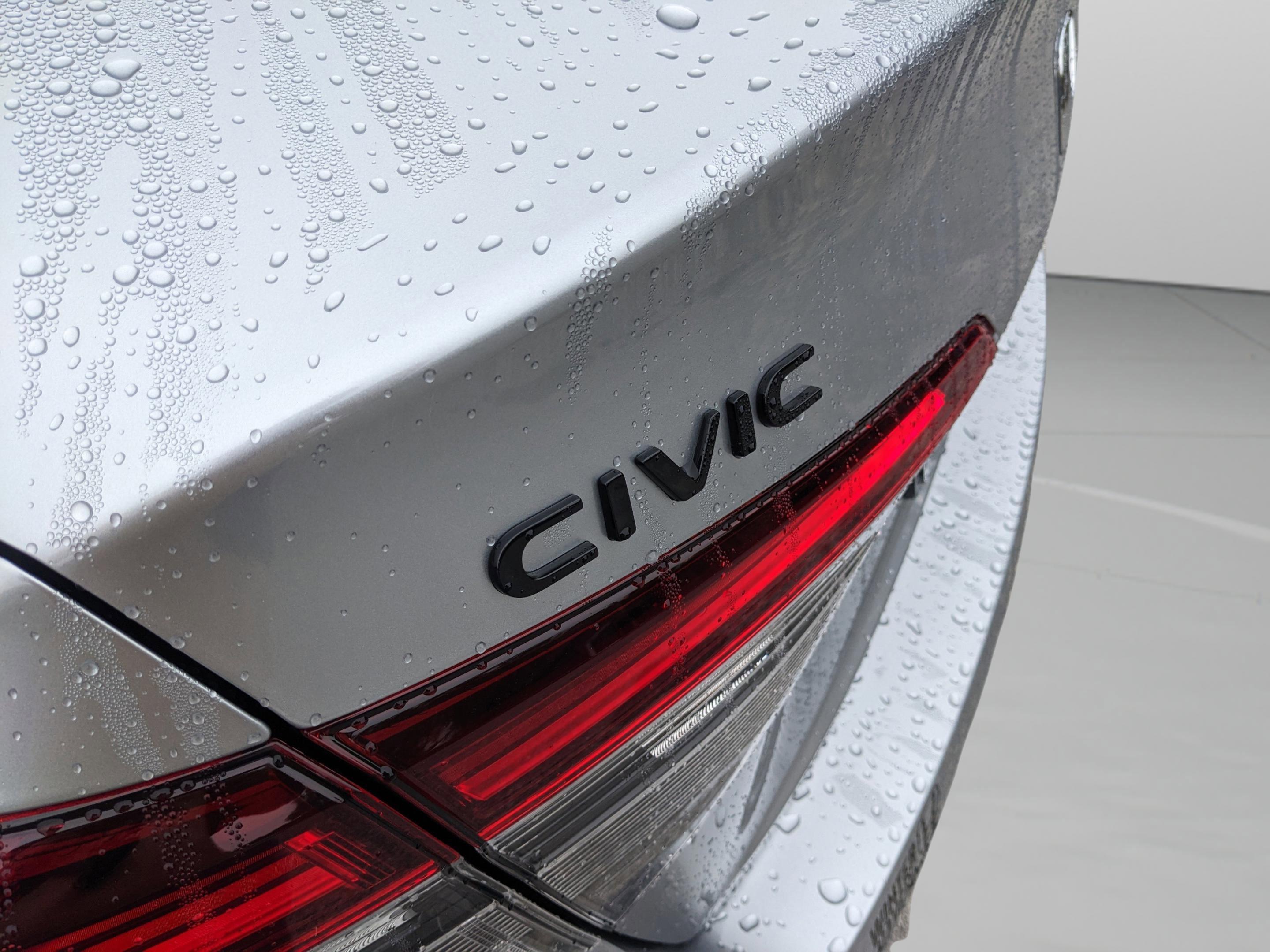 Honda Civic Sedan Sport - Thumbnail 11