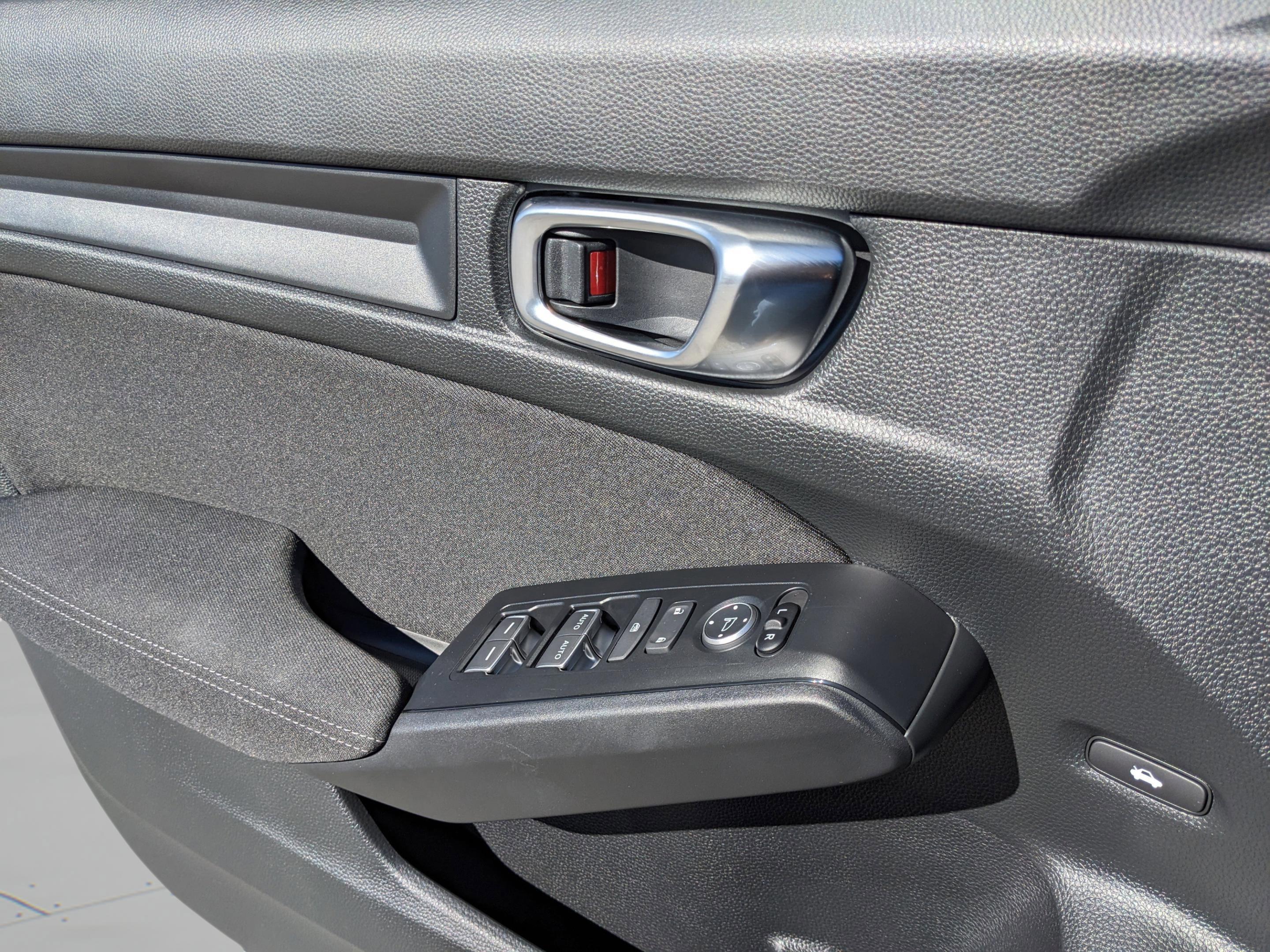 Honda Civic Sedan Sport - Thumbnail 20