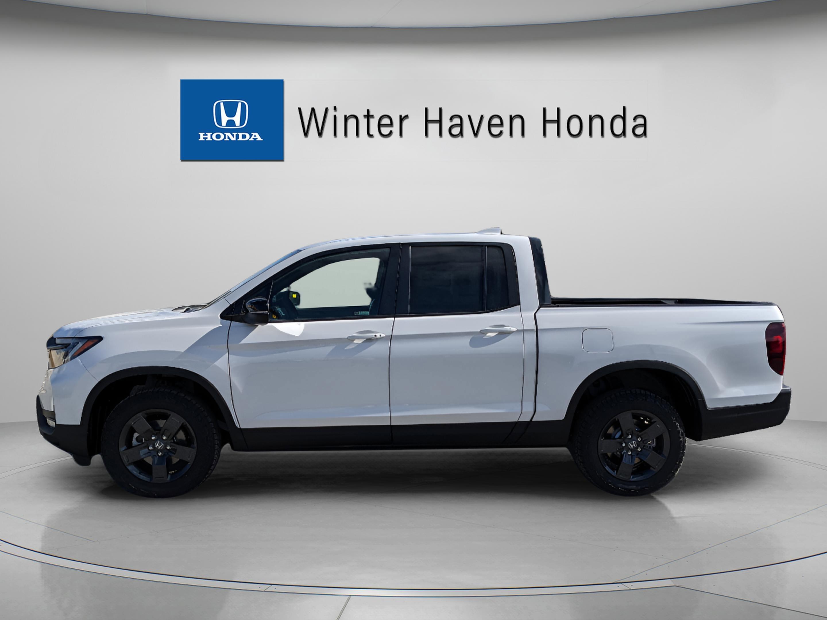 Honda Ridgeline Trailsport - Thumbnail 3