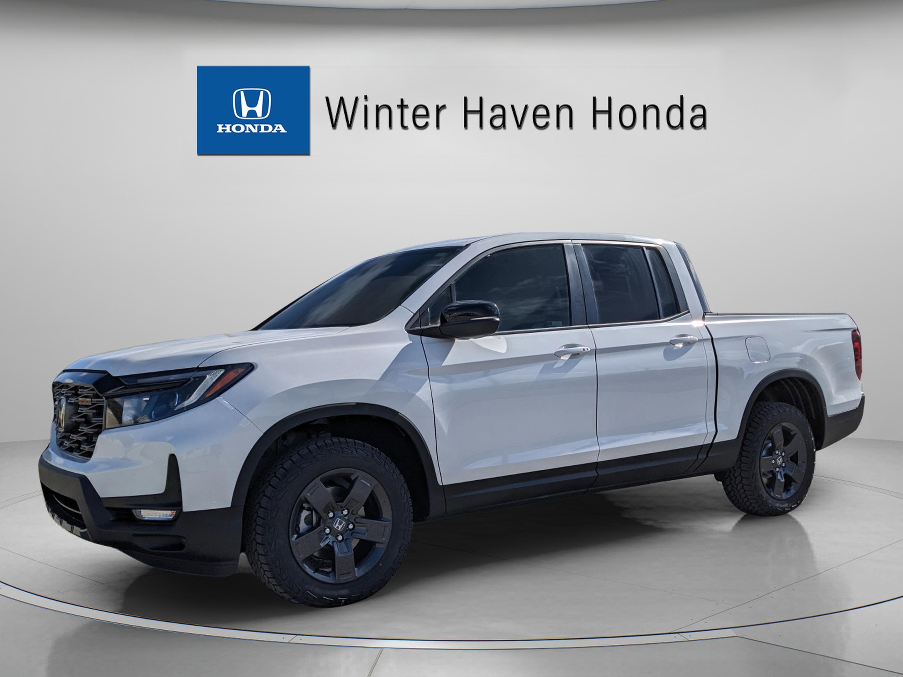 Honda Ridgeline Trailsport - Thumbnail 2