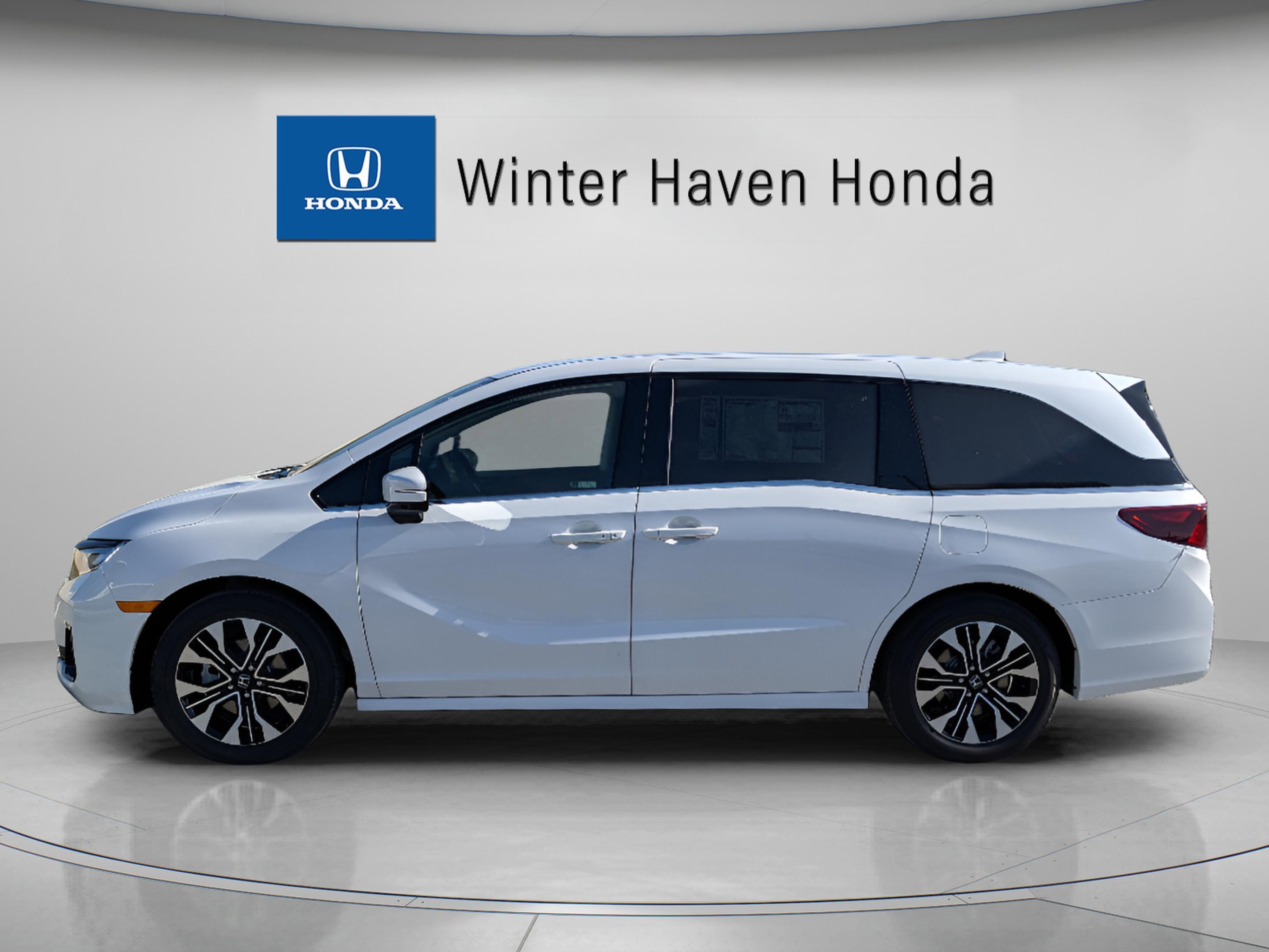 Honda Odyssey Elite - Thumbnail 4