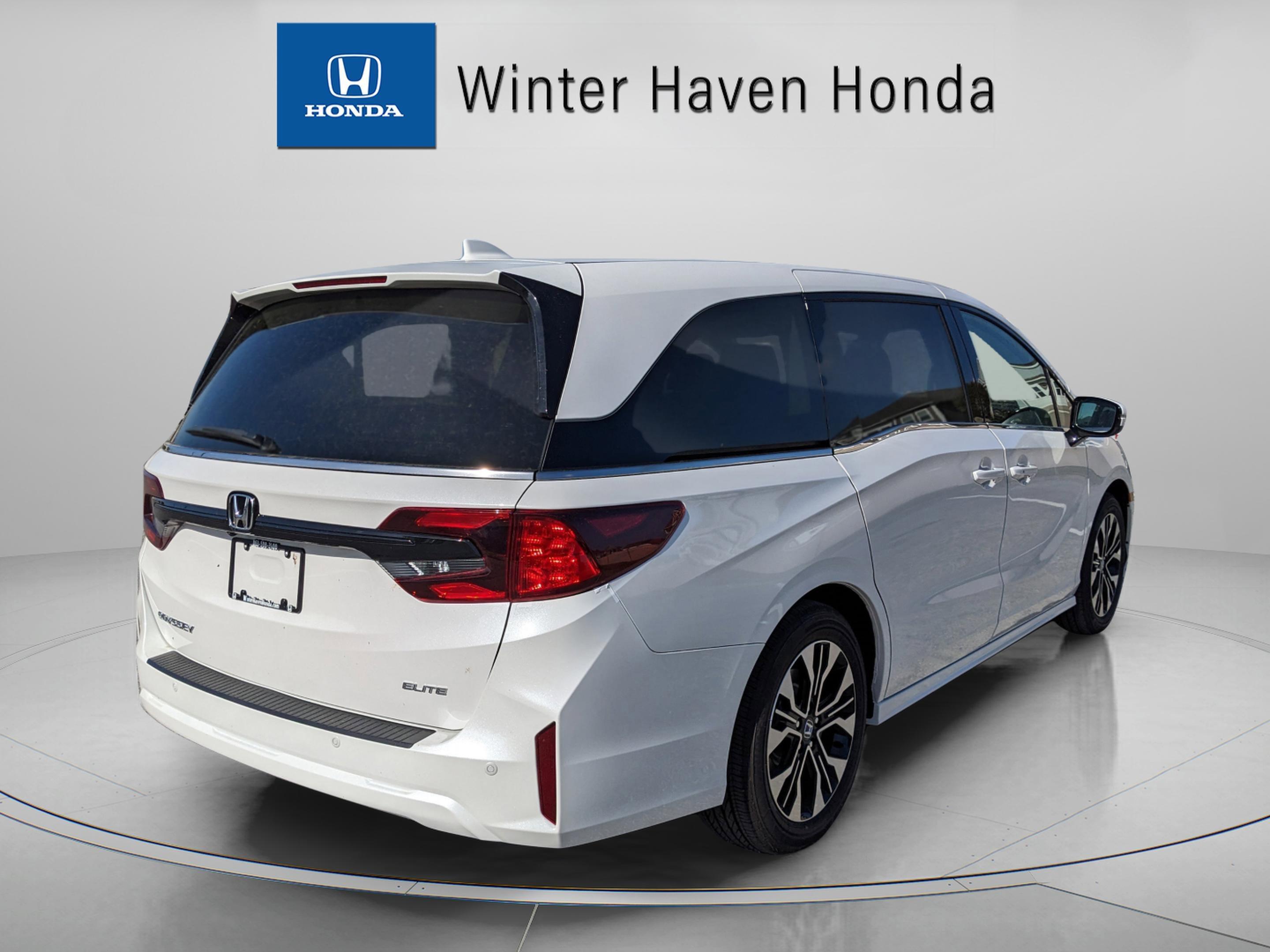 Honda Odyssey Elite - Thumbnail 7