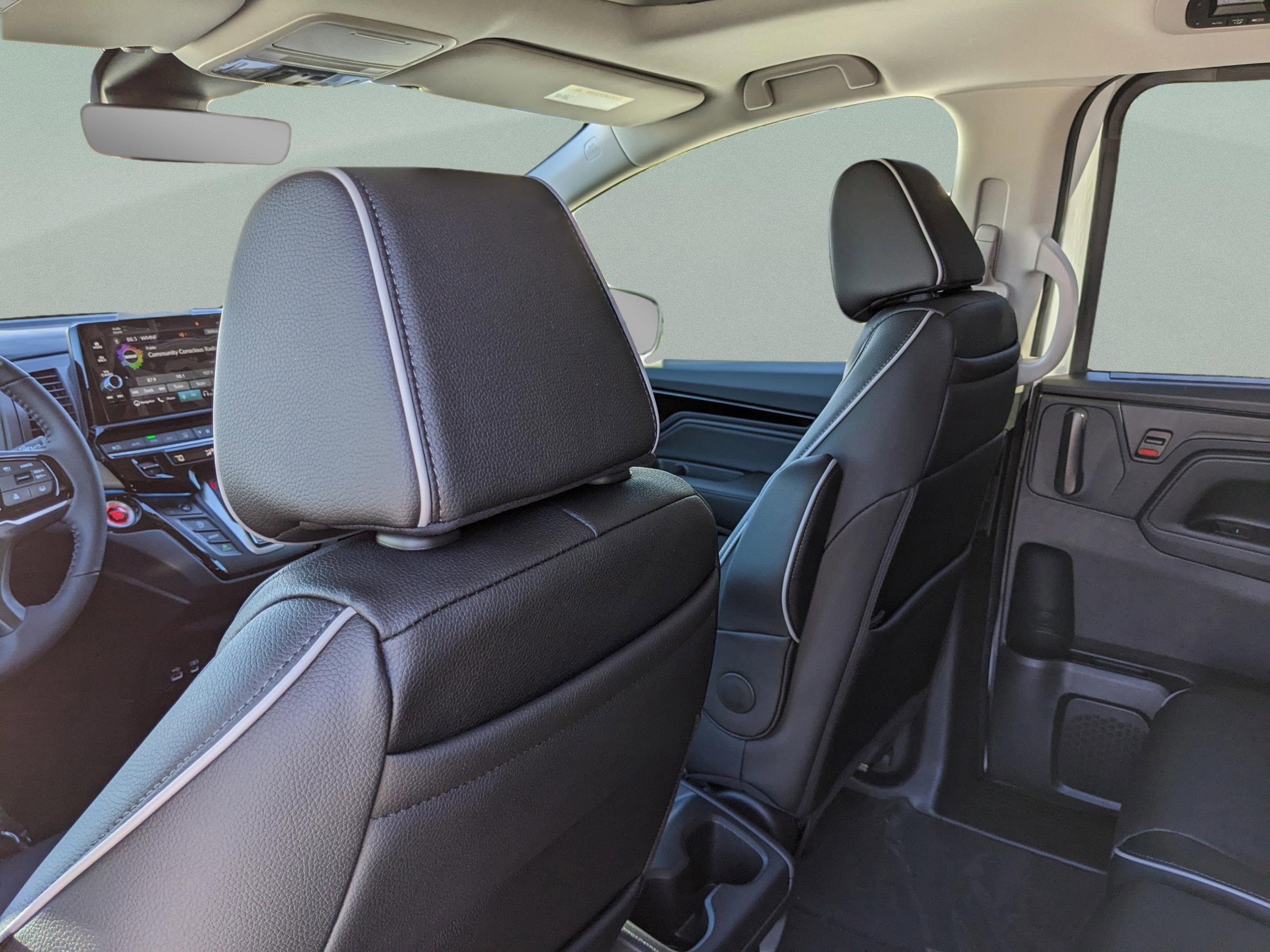 Honda Odyssey Touring - Thumbnail 14