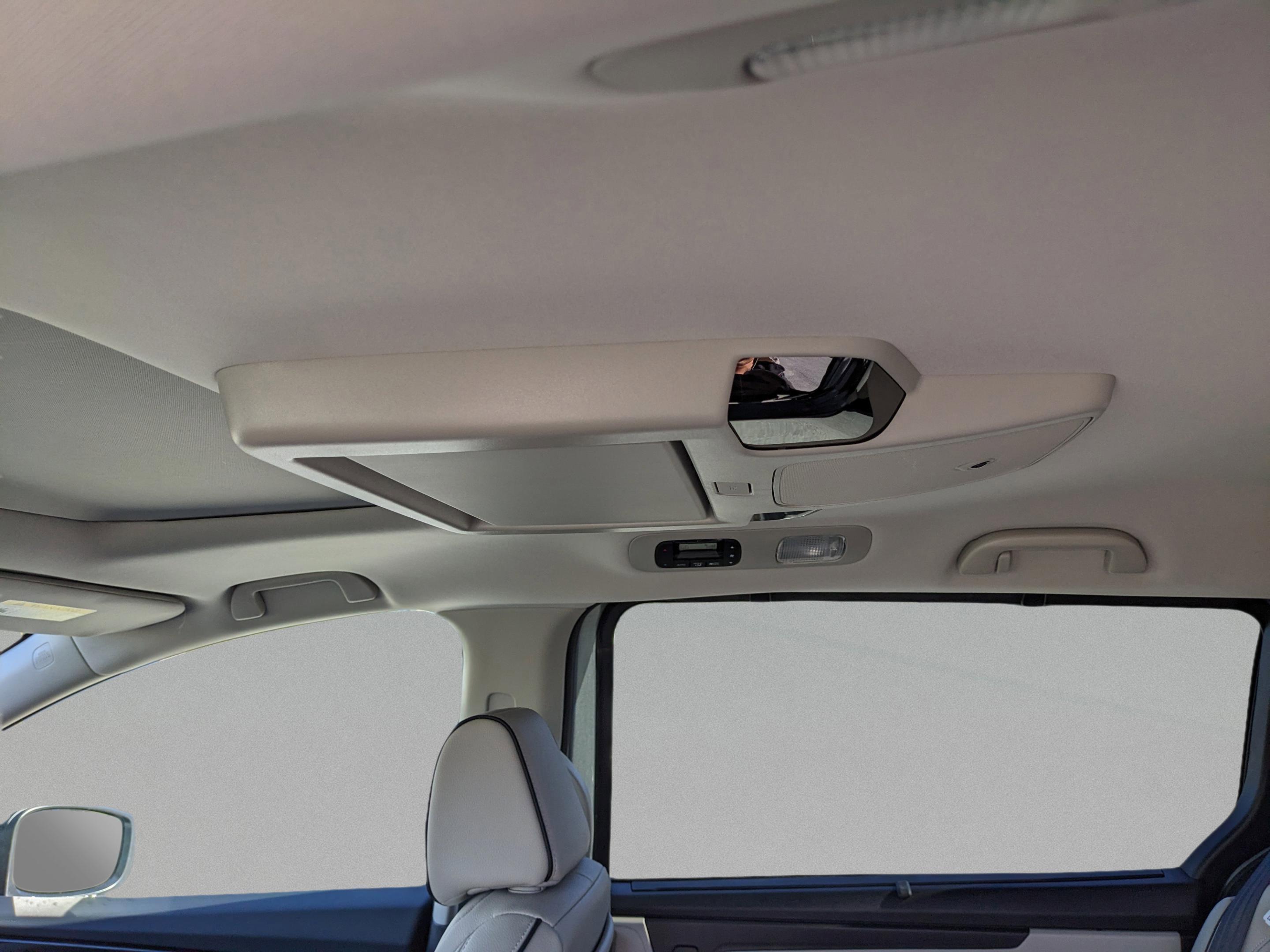 Honda Odyssey Touring - Thumbnail 16