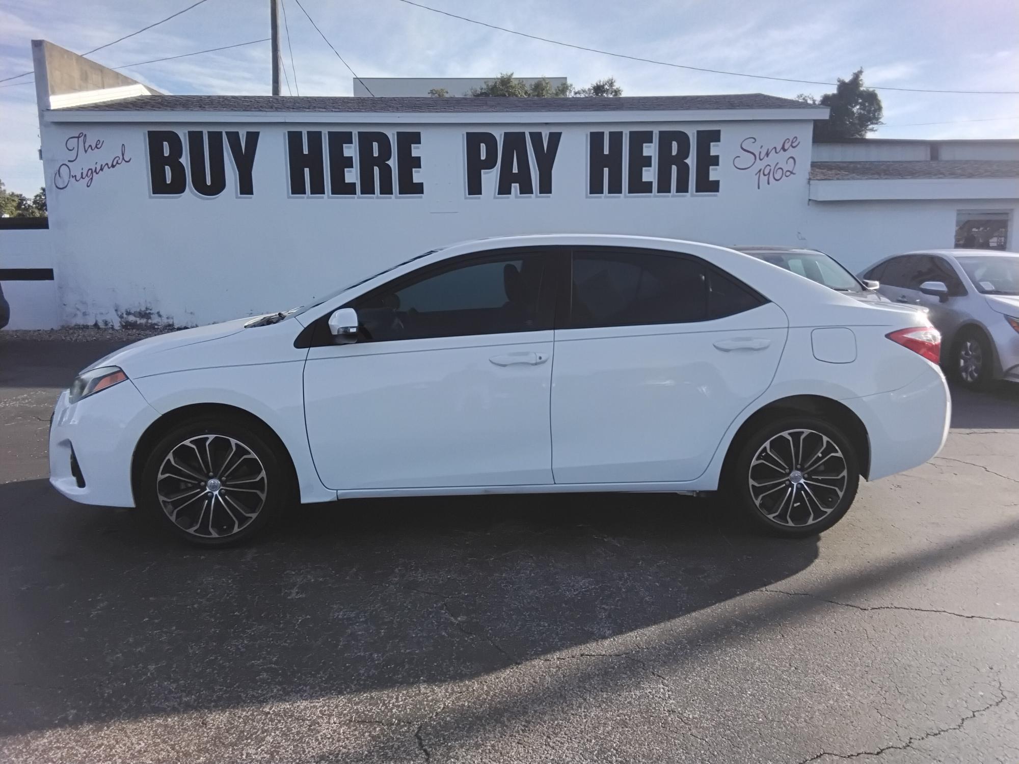 Toyota Corolla L 4-Speed At - View 1