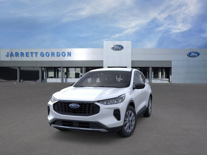 Ford Escape - Thumbnail 2