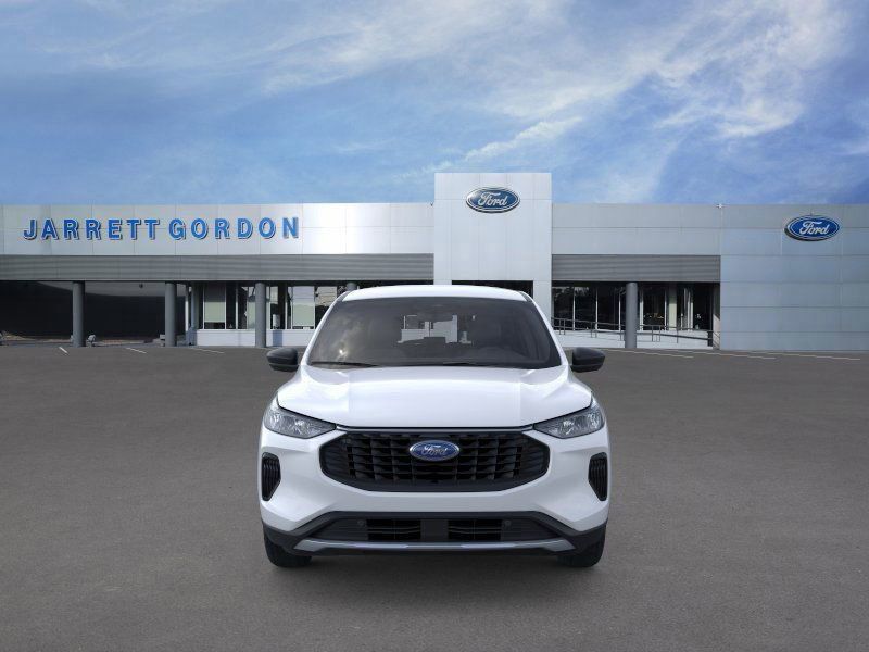 Ford Escape - Thumbnail 6