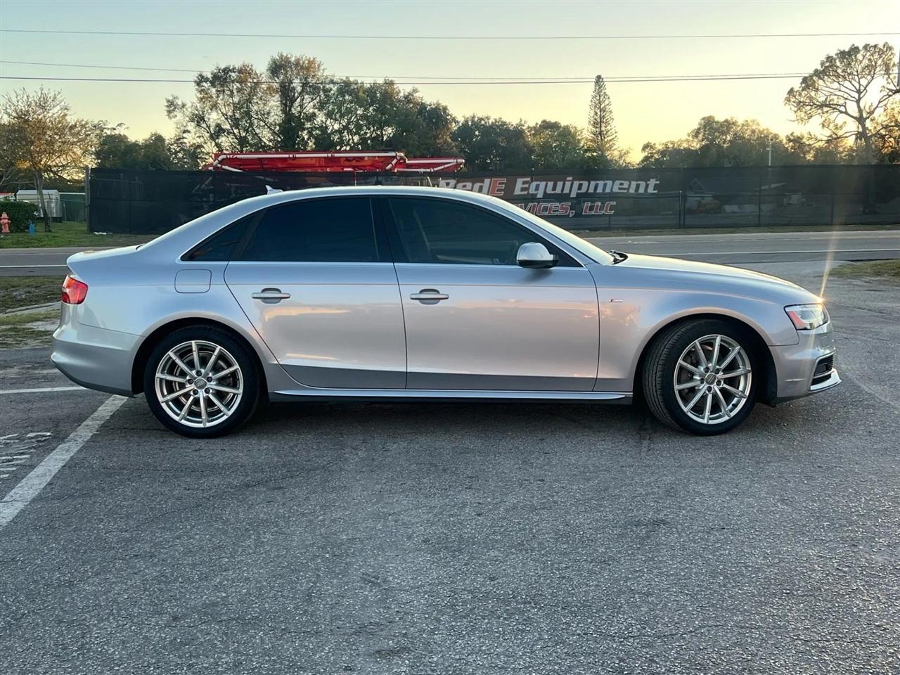 Audi A42.0 T Sedan Fronttrak Multitronic - Thumbnail 2