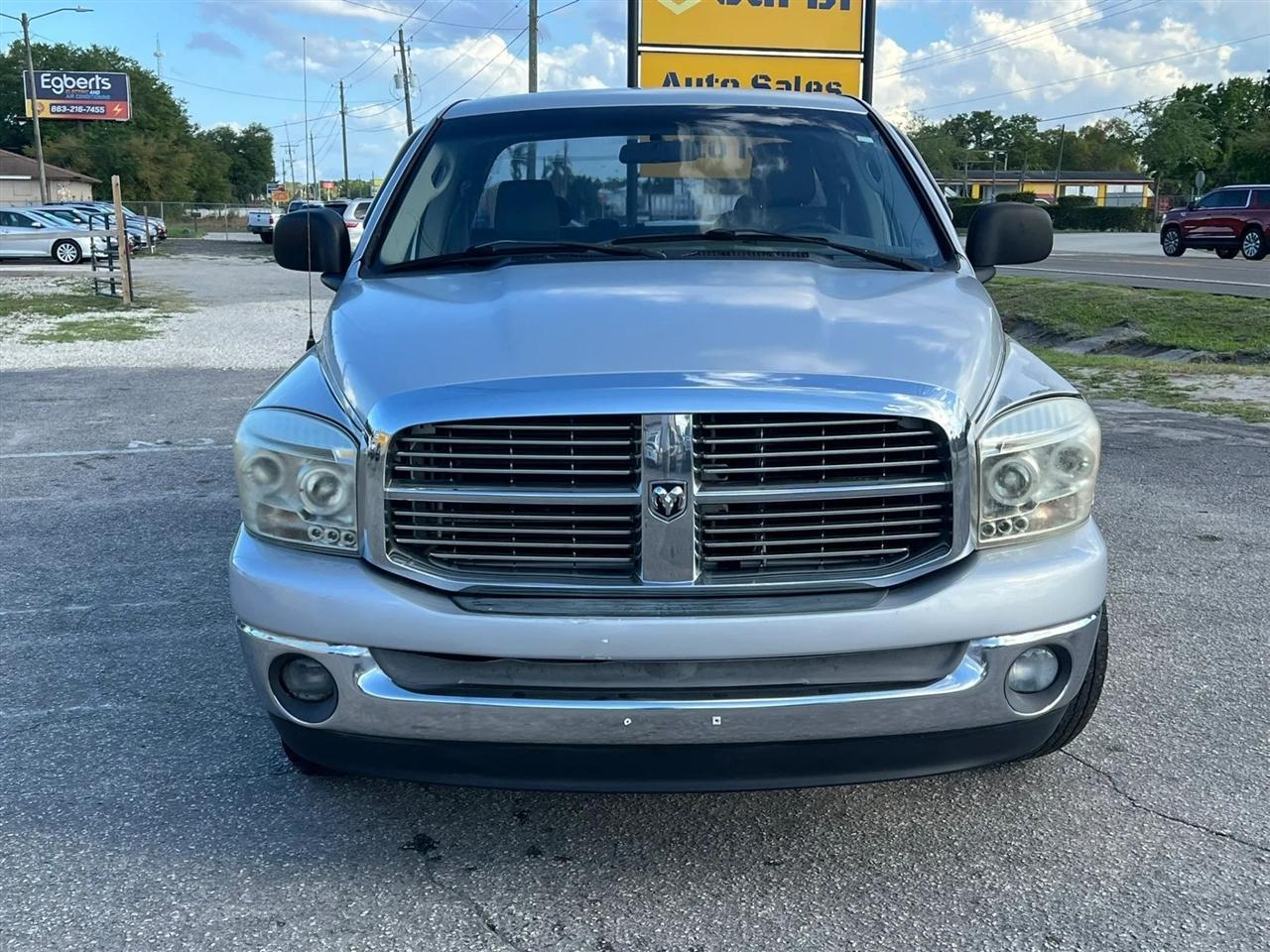 Dodge Ram 1500St Quad Cab 2Wd - Thumbnail 9