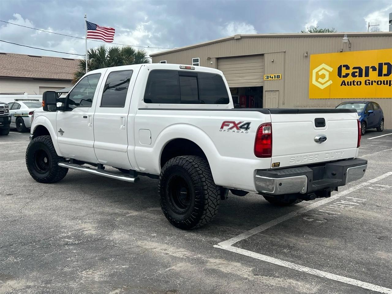 Ford F-250 Sdlariat Crew Cab 4Wd - Thumbnail 6