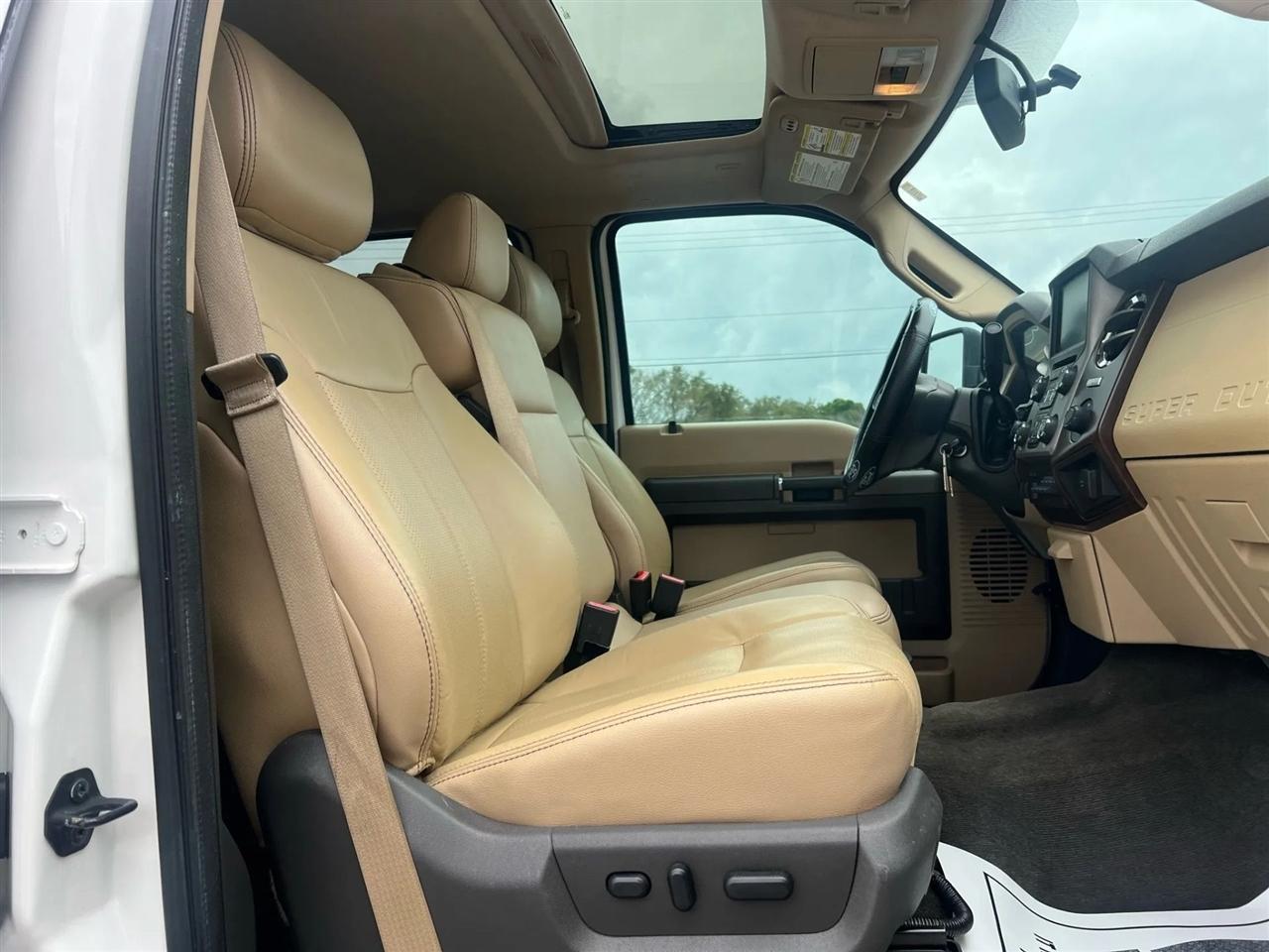 Ford F-250 Sdlariat Crew Cab 4Wd - Thumbnail 15