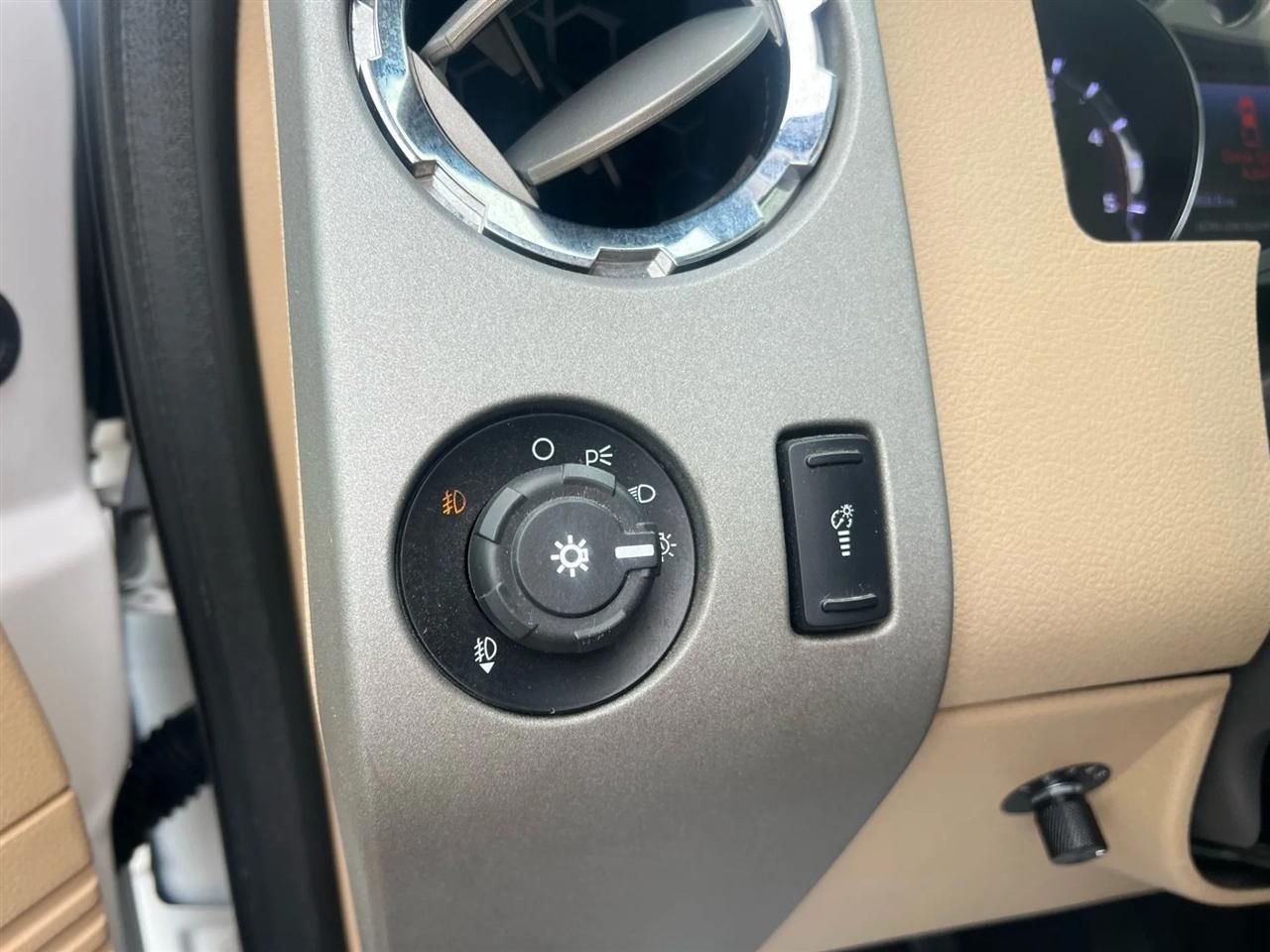 Ford F-250 Sdlariat Crew Cab 4Wd - Thumbnail 19