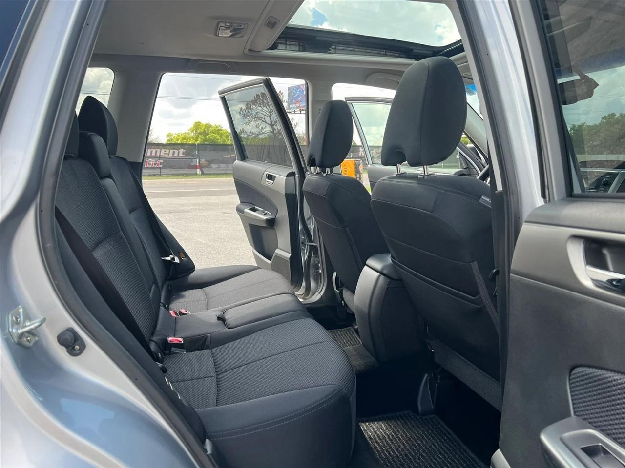 Subaru Forester2.5X Premium - Thumbnail 14