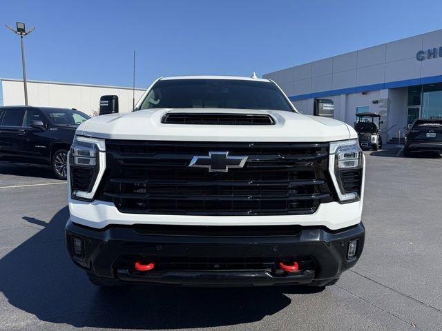 Chevrolet Silverado 2500 Hd Ltz - Thumbnail 3