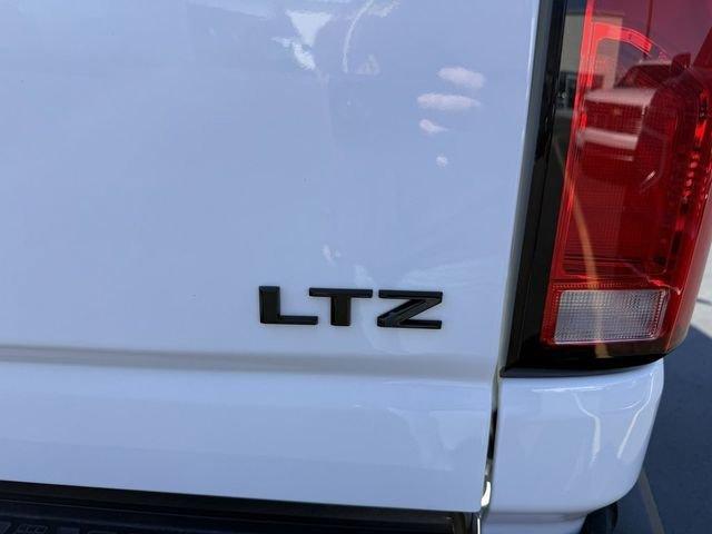 Chevrolet Silverado 2500 Hd Ltz - Thumbnail 11