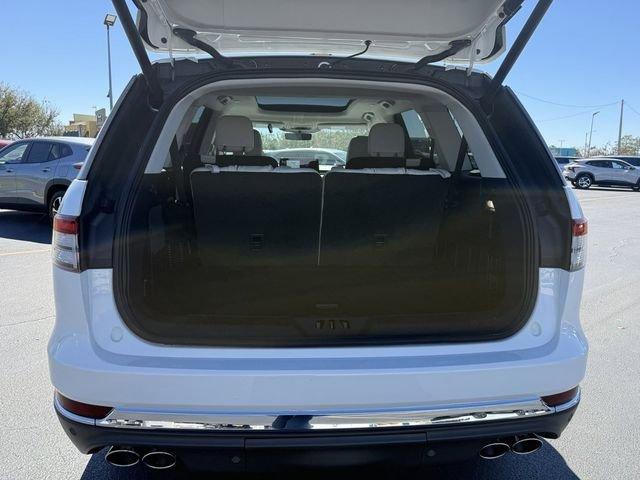 Lincoln Aviator Premiere - Thumbnail 11