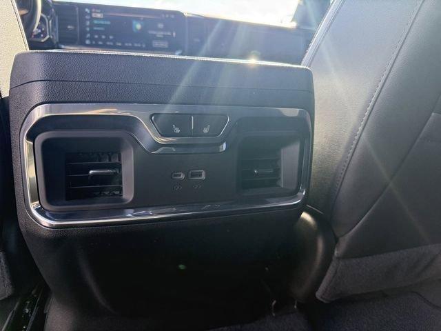 Chevrolet Silverado 1500 High Country - Thumbnail 13