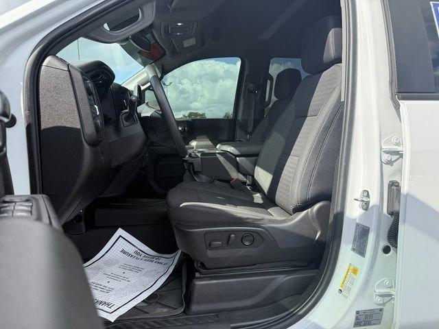 Chevrolet Silverado 2500 Hd Custom - Thumbnail 15