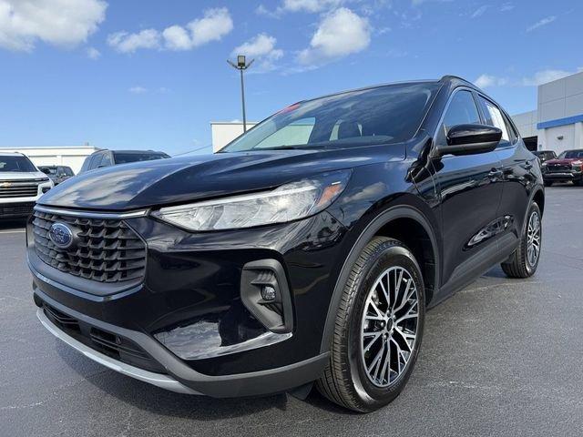 Ford Escape Plug-In Hybrid Base - Thumbnail 4