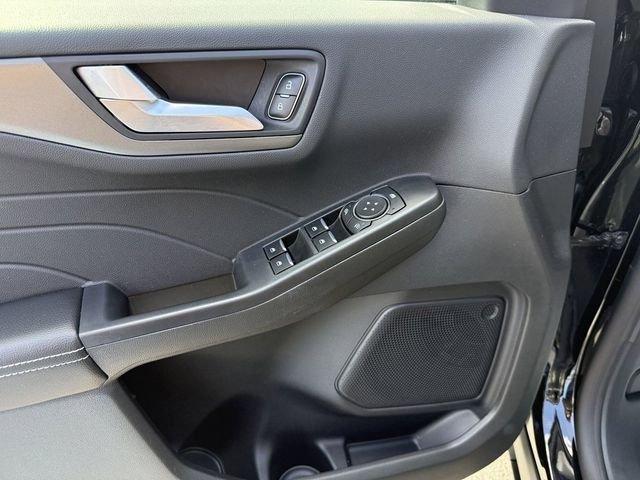 Ford Escape Plug-In Hybrid Base - Thumbnail 17