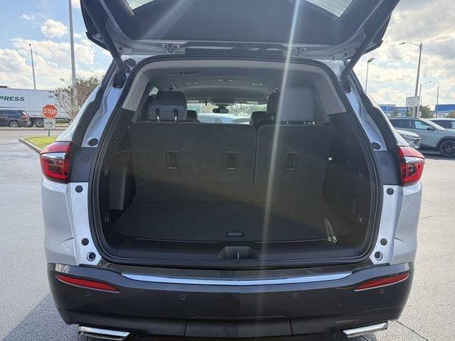Buick Enclave Premium - Thumbnail 11