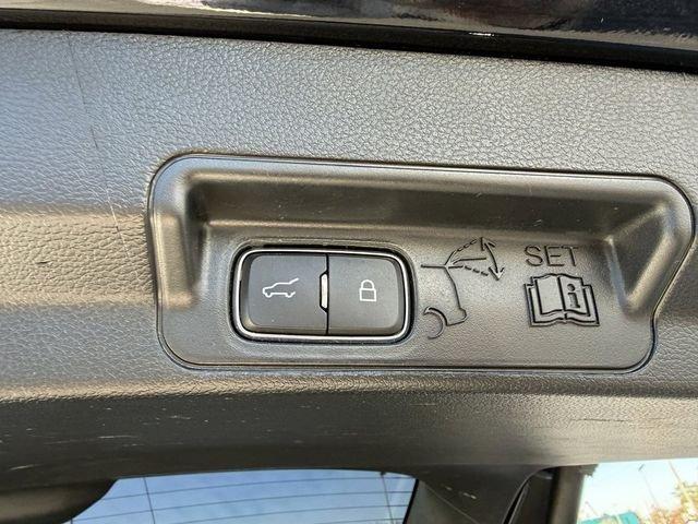 Ford Explorer Xlt - Thumbnail 13