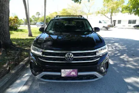 Volkswagen Atlas Se W/Tech Pkg Sport Utility 4D - Thumbnail 4