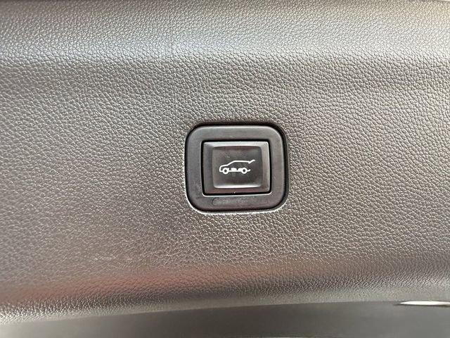 Buick Enclave Essence - Thumbnail 12