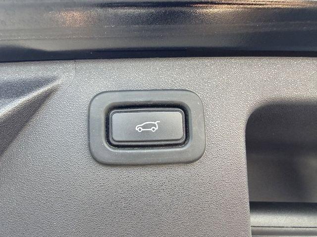 Land Rover Discovery Sport S - Thumbnail 12