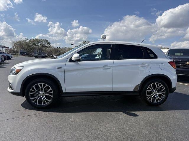 Mitsubishi Outlander Sport Es - Thumbnail 5