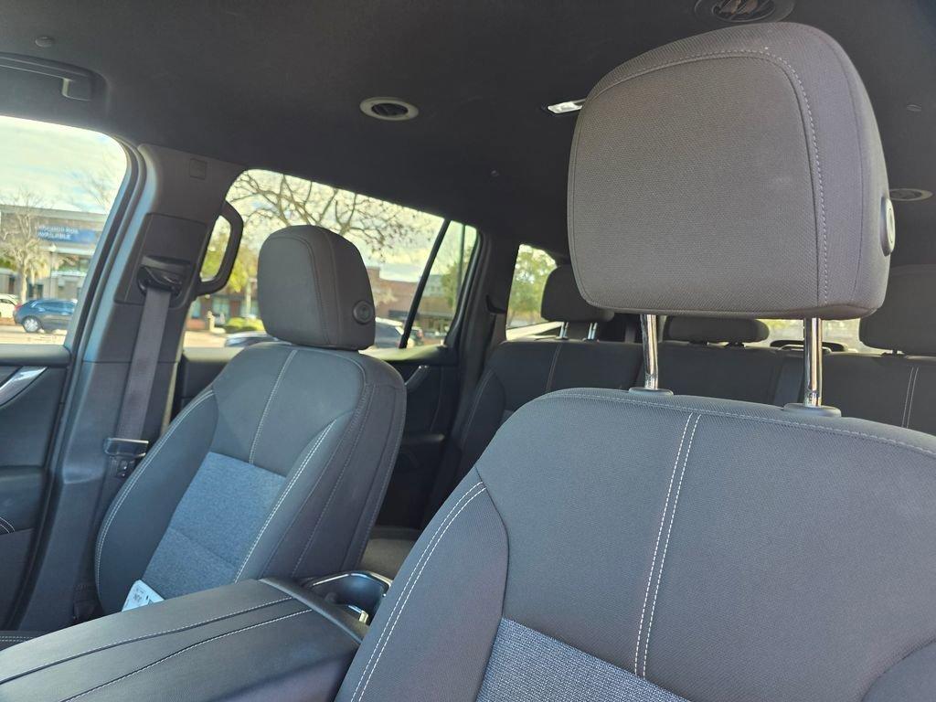 Gmc Acadia Elevation - Thumbnail 14