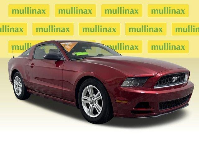 Ford Mustang V6 - View 1