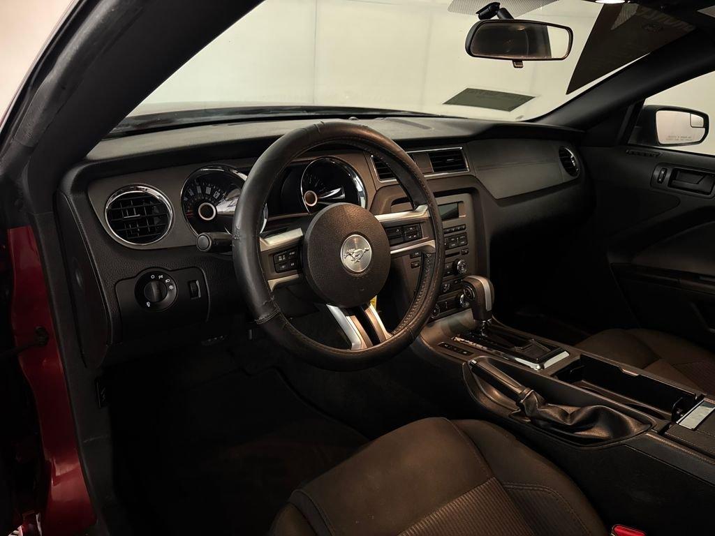 Ford Mustang V6 - Thumbnail 7