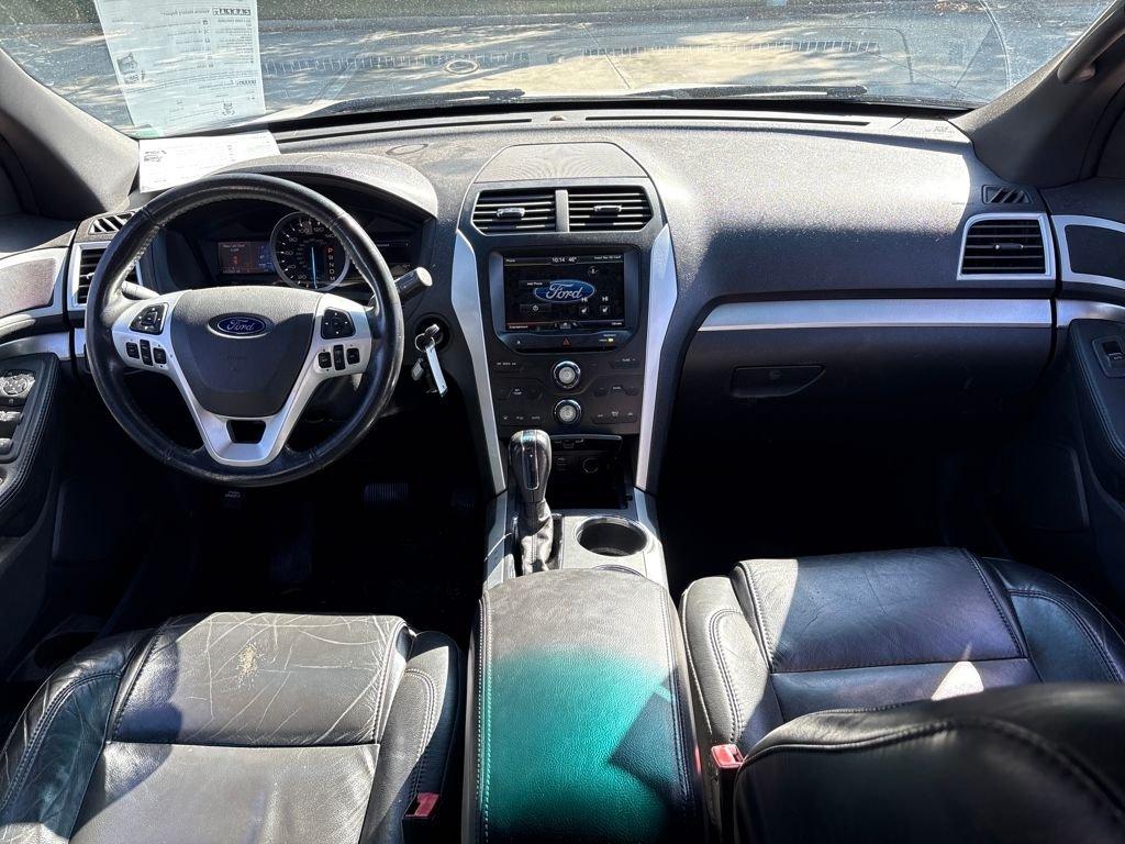 Ford Explorer Xlt - Thumbnail 9