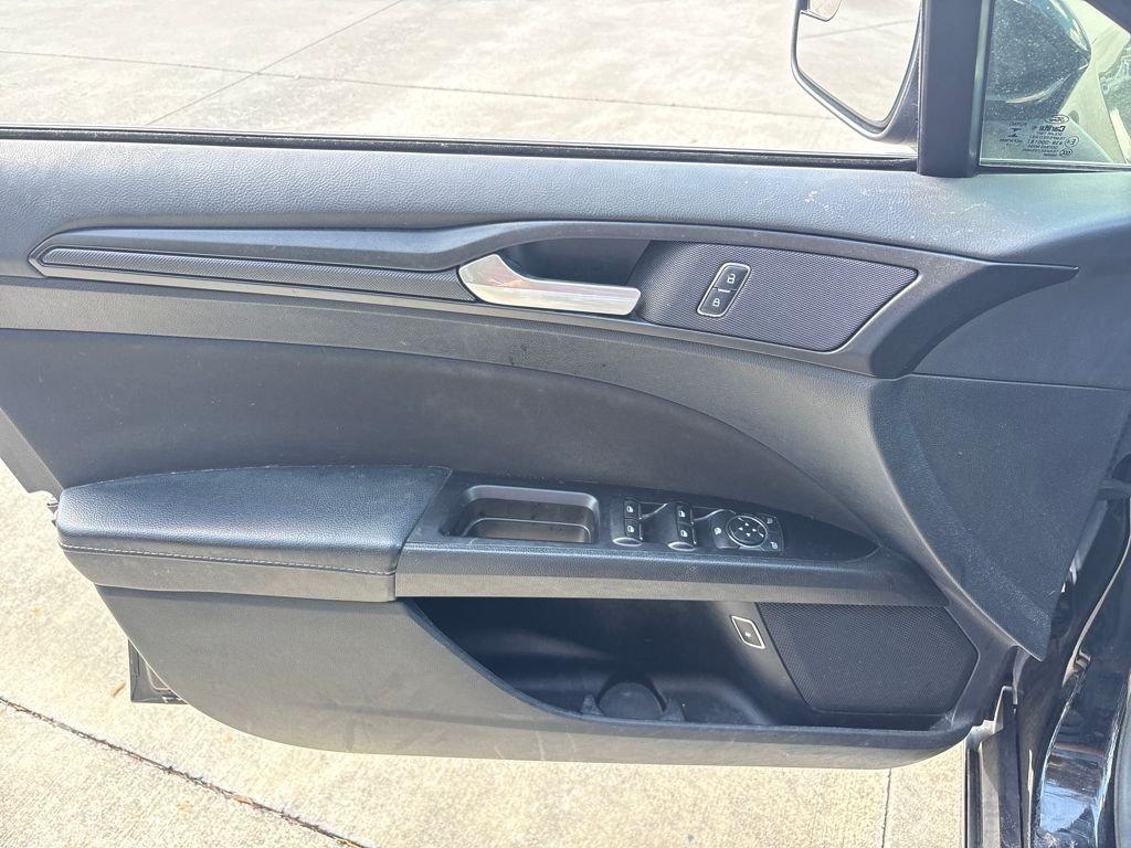 Ford Fusion Hybrid Se - Thumbnail 17