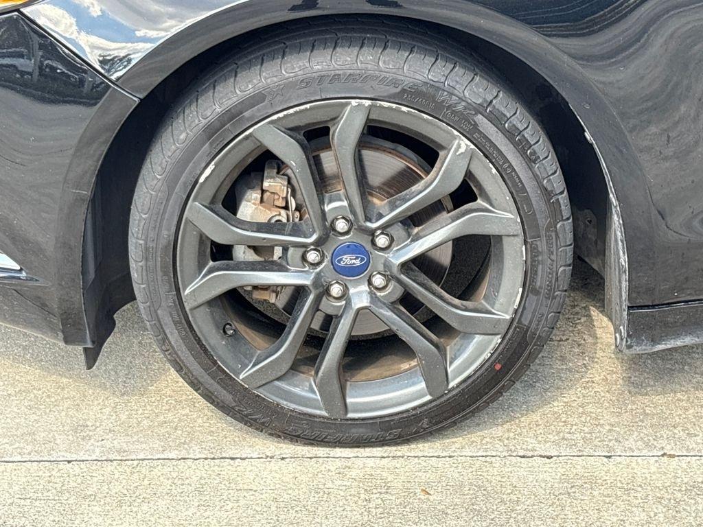 Ford Fusion Hybrid Se - Thumbnail 13