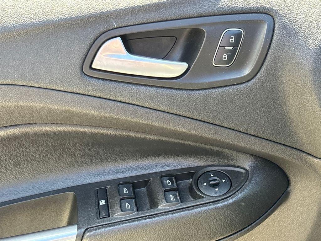 Ford Escape Se - Thumbnail 17