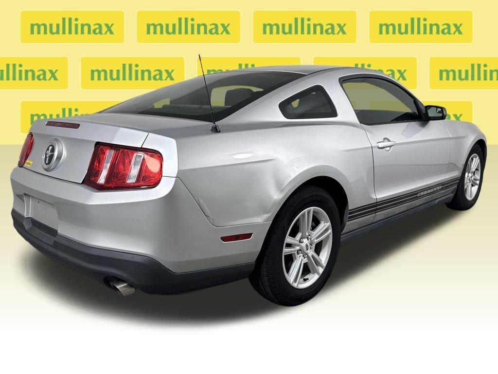 Ford Mustang V6 - Thumbnail 5