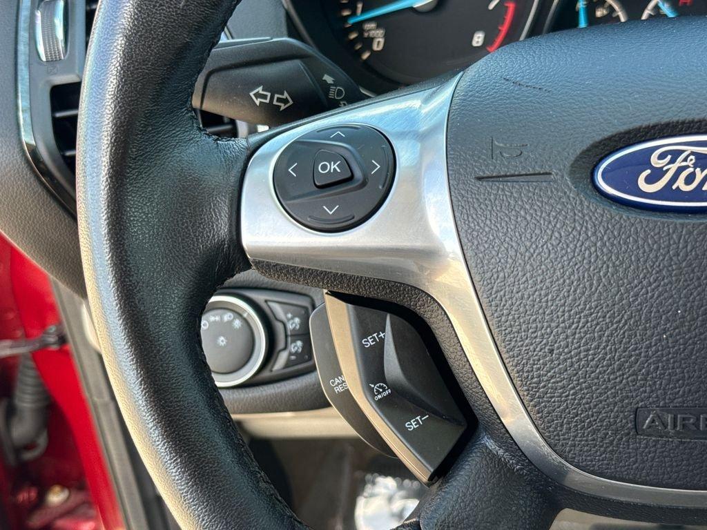 Ford Escape Titanium - Thumbnail 16