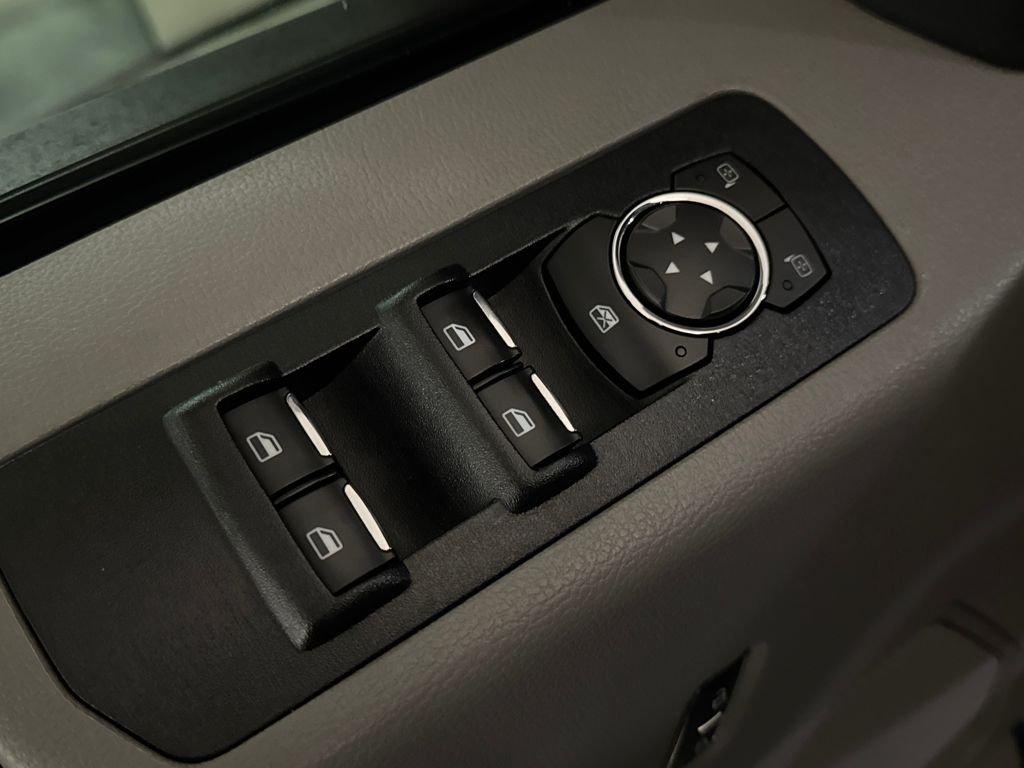 Ford F-150 Xlt - Thumbnail 18